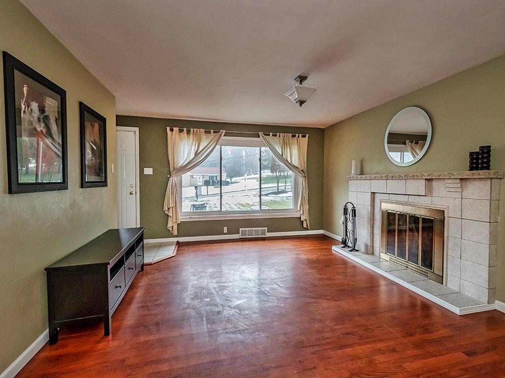 1589 Bellmonte Road Pittsburgh, PA 15237 - Photo 10 of 25 Gallery Image 10