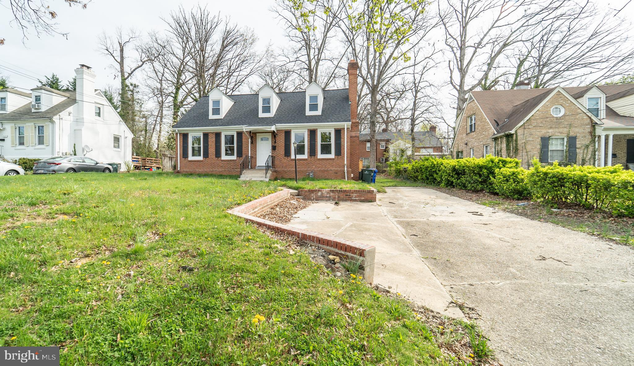 7005 Adelphi Road University Park, MD 20782 - Photo 1 of 39 Off street Parking