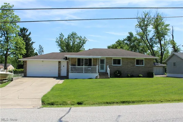 $269,900 | 4234 Keller-Hanna Drive, Brunswick, OH 44212