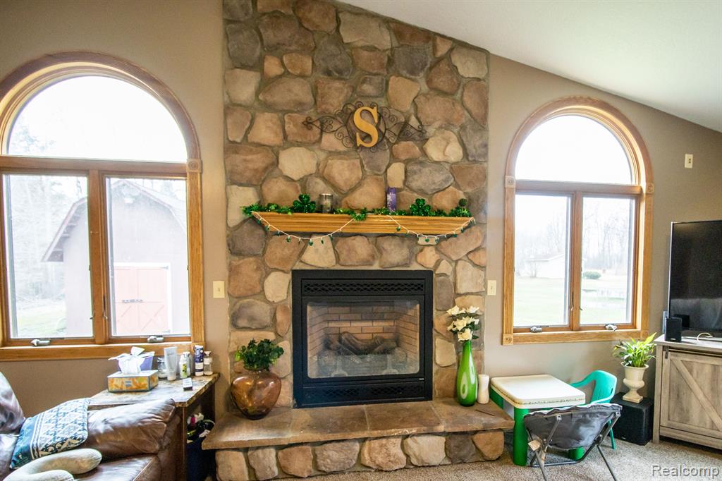 9310 Canada Road Birch Run, MI 48415 - Photo 12 of 44