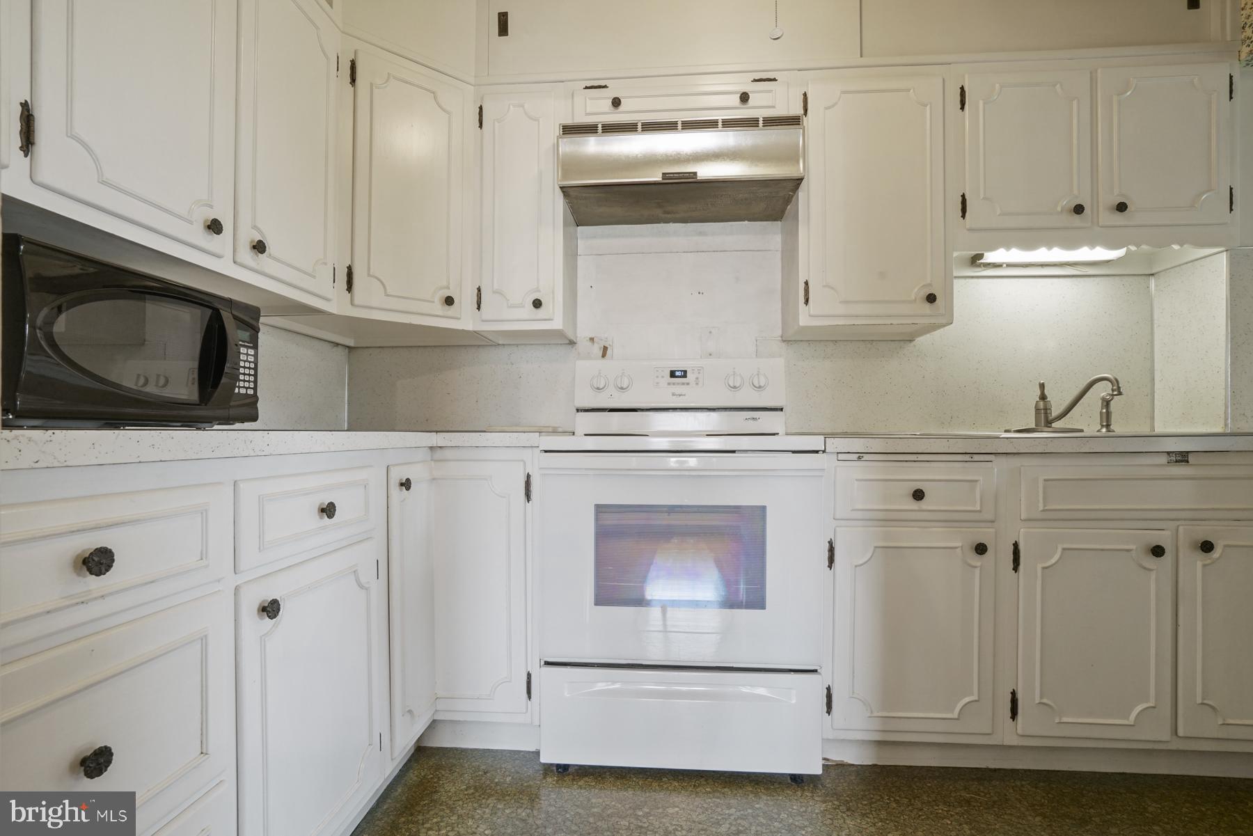 1850 Goosetown Road Coatesville, PA 19320 - Photo 30 of 45 Kitchen