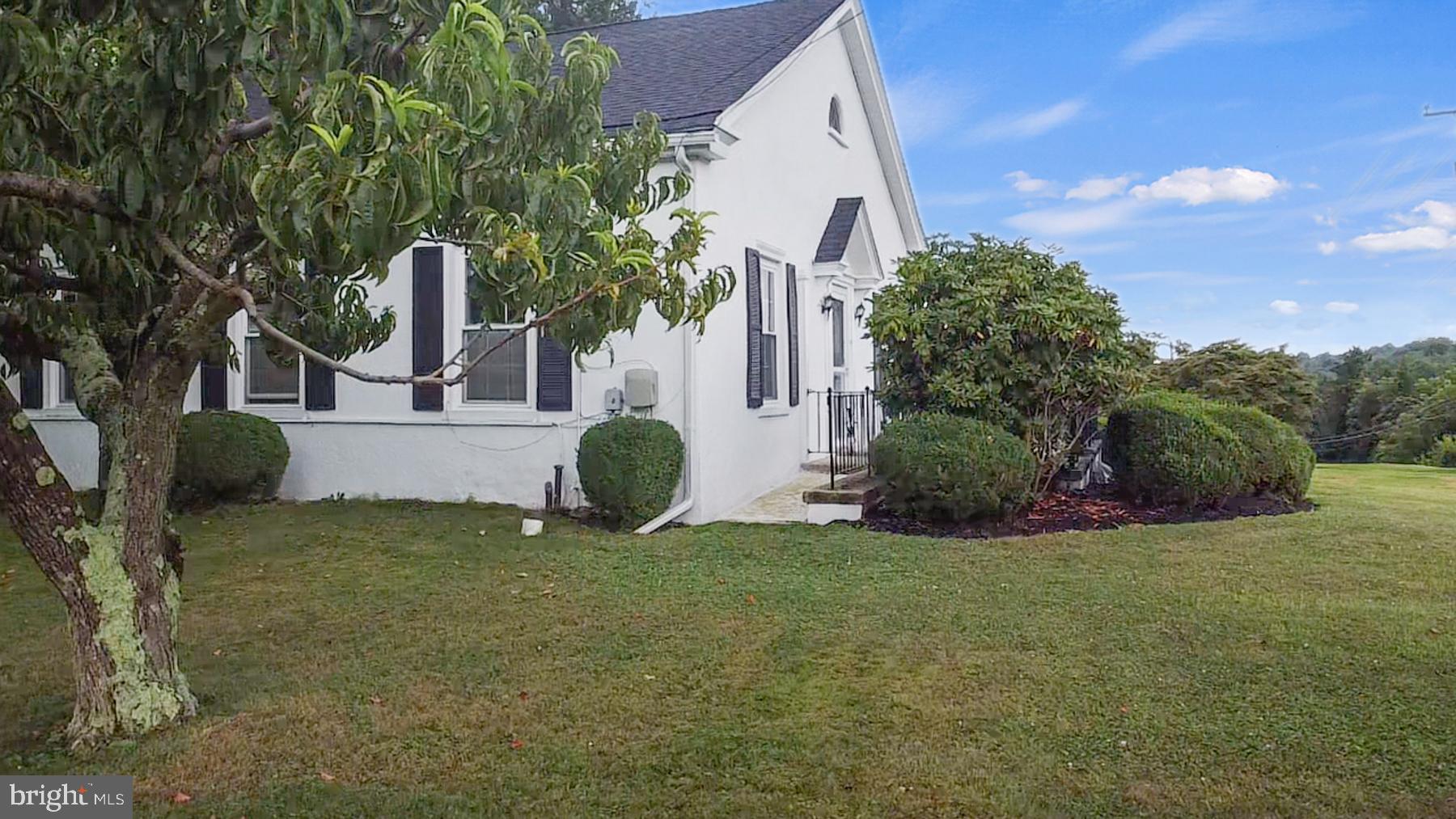 1850 Goosetown Road Coatesville, PA 19320 - Photo 3 of 45 Side