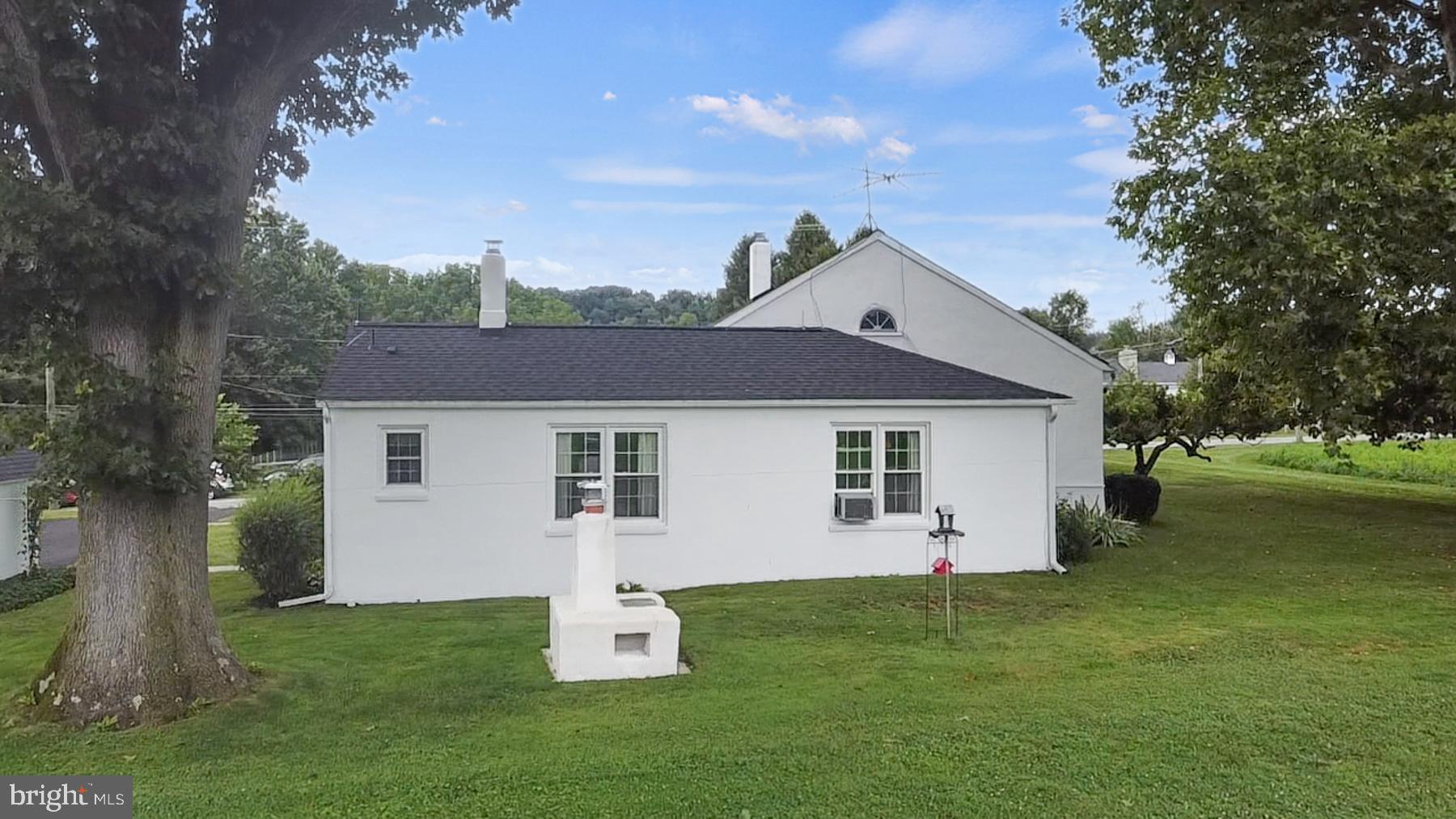 1850 Goosetown Road Coatesville, PA 19320 - Photo 9 of 45 Back with Refurbished Fire Pit