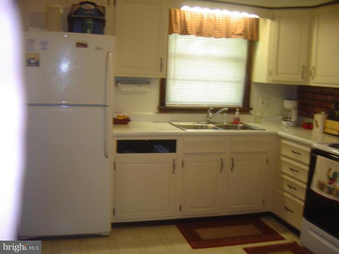 4152 Rupp Road Manchester, MD 21102 - Photo 5 of 16 Kitchen #2
