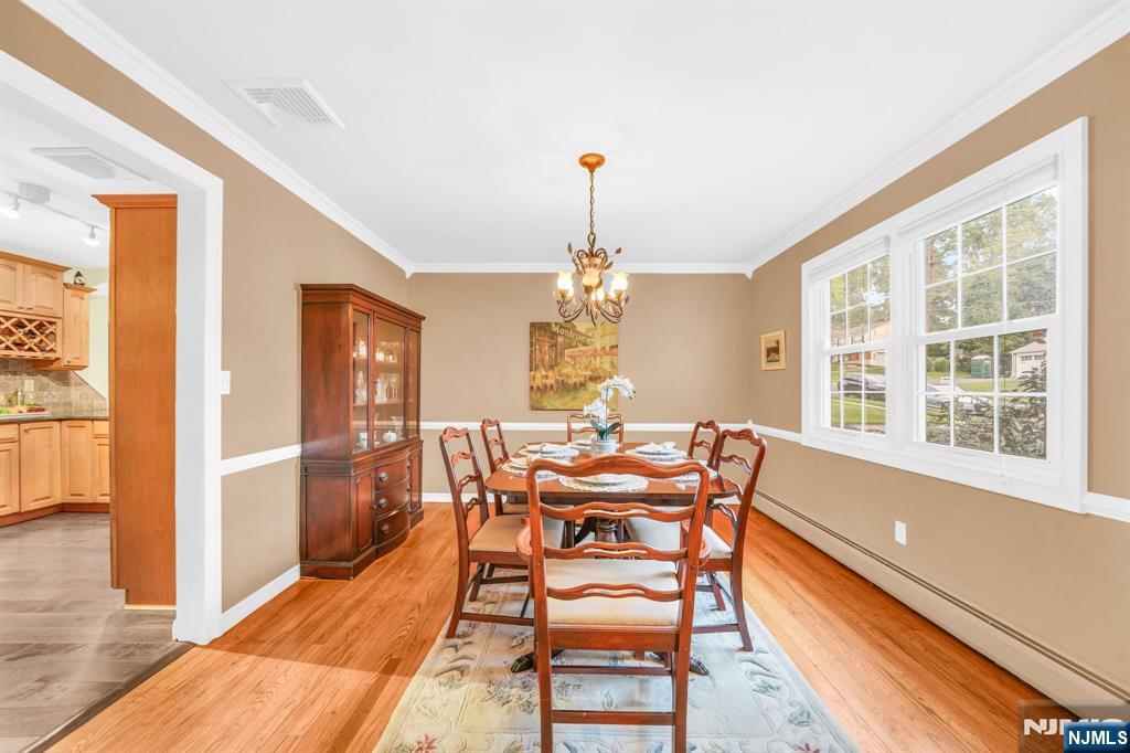 68 Fieldstone Place Wayne, NJ 07470 - Photo 7 of 37