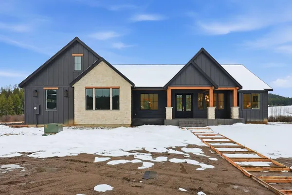 $1,275,000 | 8818 East Little Deep Creek Road, Colbert, WA 99005