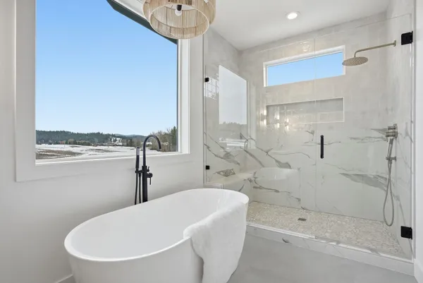 $1,275,000 | 8818 East Little Deep Creek Road, Colbert, WA 99005