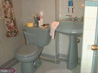 2813 North Kent Road Broomall, PA 19008 - Photo 6 of 6 Gallery Image 6