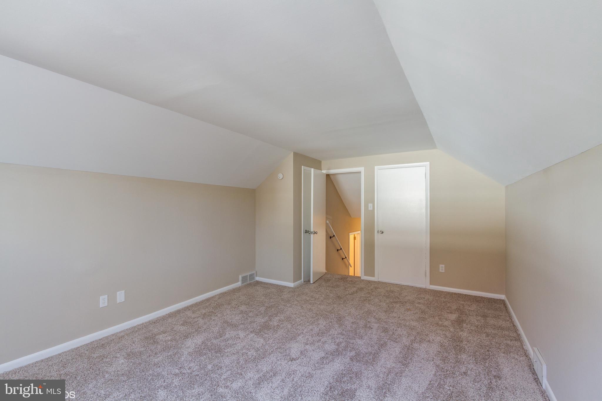 122 Devon Road Chalfont, PA 18914 - Photo 19 of 25 Bedroom 4