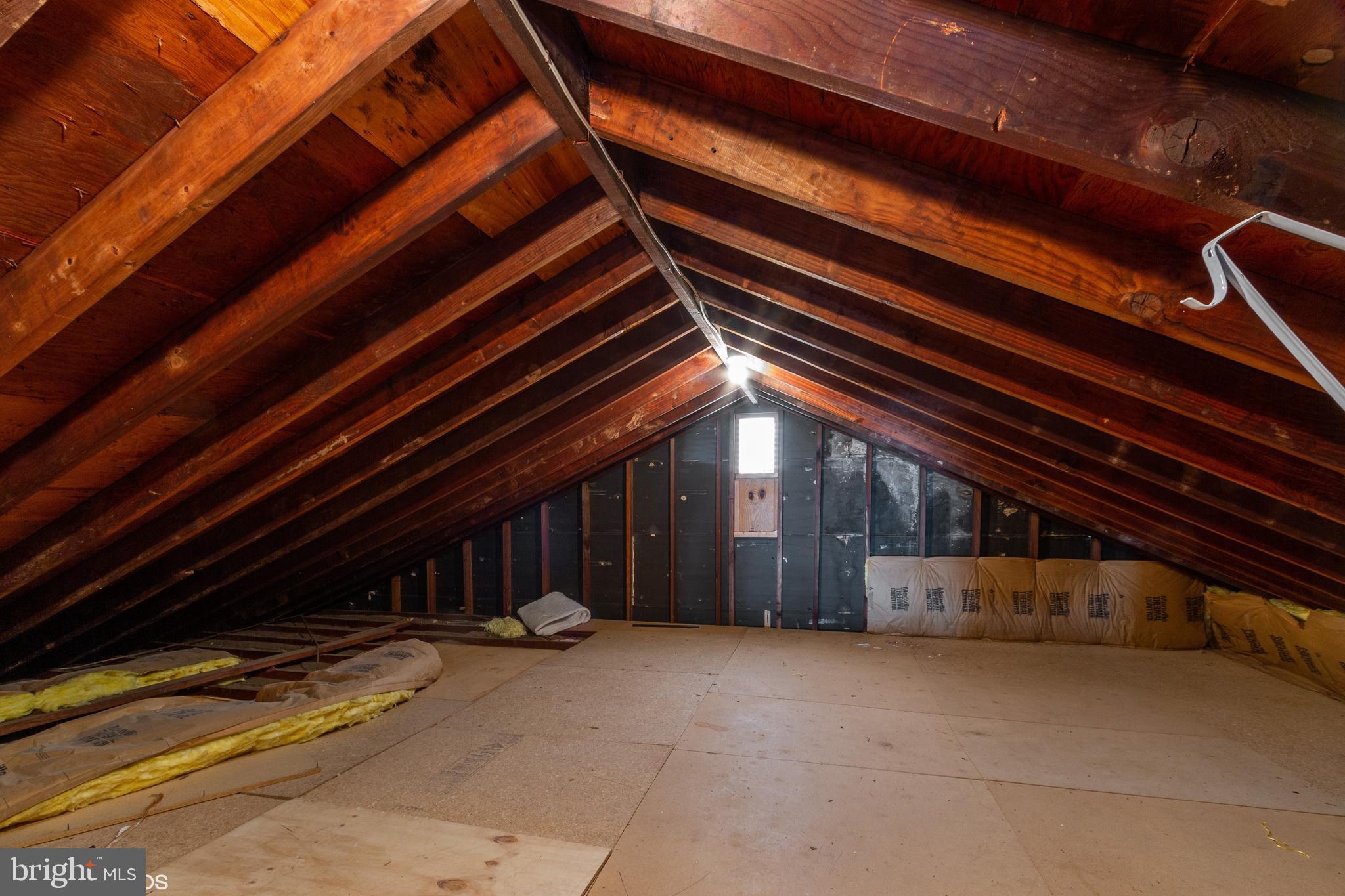 122 Devon Road Chalfont, PA 18914 - Photo 20 of 25 Attic