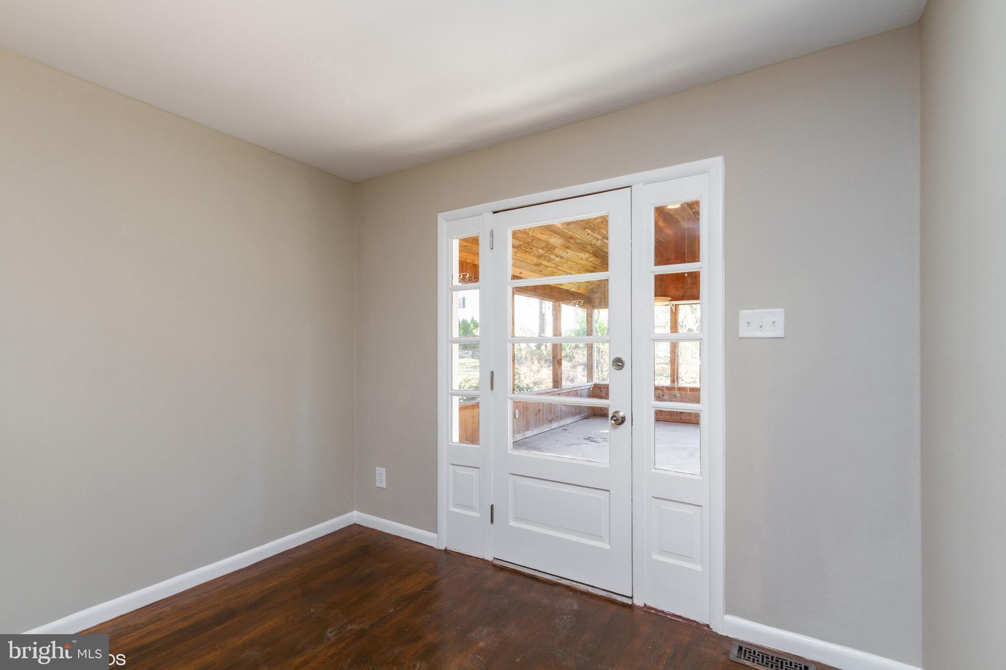 122 Devon Road Chalfont, PA 18914 - Photo 21 of 25 Exit From Dining Room