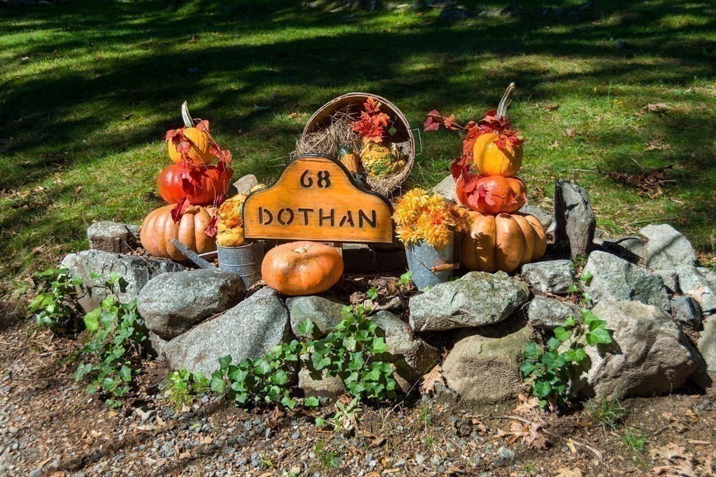 68 Dothan Street Arlington, MA 02474 - Photo 38 of 42