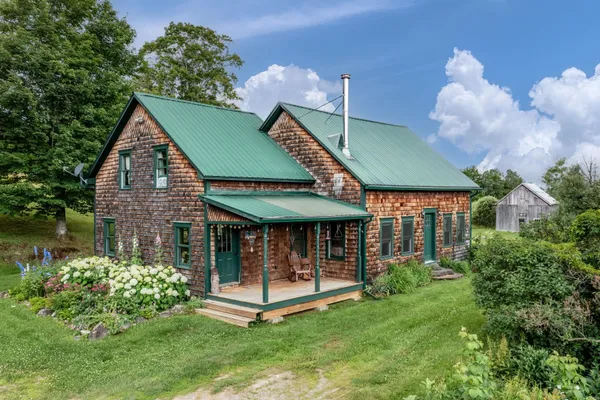 $590,000 | 1076 Brown Hill Road, Elmore, VT 05680