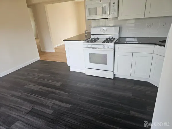 $299,900 | 57 Judson Street, Unit 9A, Edison, NJ 08837