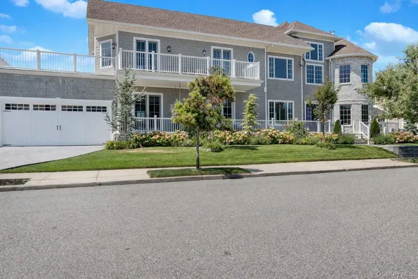 $6,995,000 | 171 Beach 148th Street | Neponsit