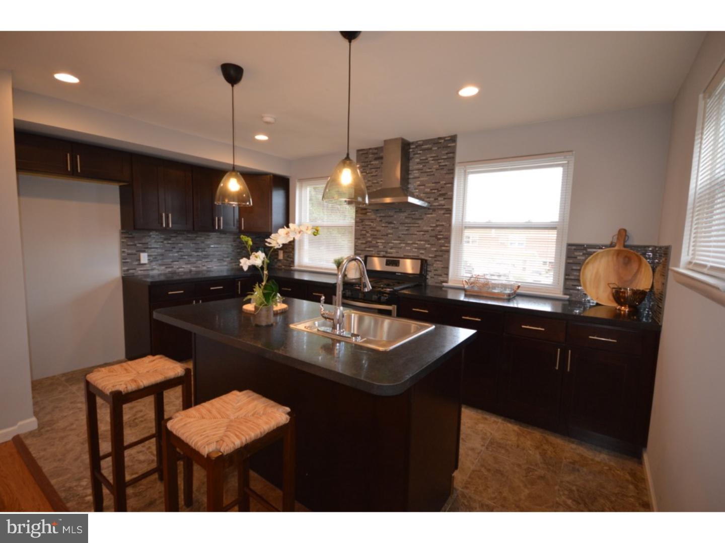 1806 Tomlinson Road Philadelphia, PA 19116 - Photo 2 of 21 Gallery Image 2