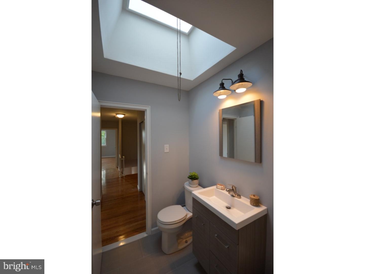 1806 Tomlinson Road Philadelphia, PA 19116 - Photo 9 of 21 Gallery Image 9