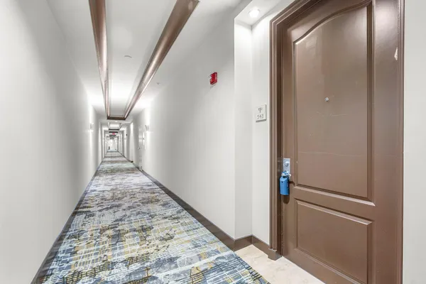 $5,900 | 99 Southeast Mizner Boulevard, Unit 543, Boca Raton, FL 33432