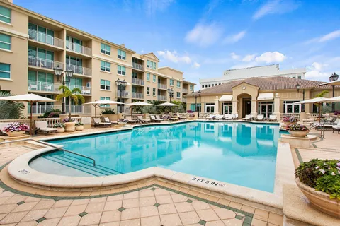 $5,900 | 99 Southeast Mizner Boulevard, Unit 543, Boca Raton, FL 33432