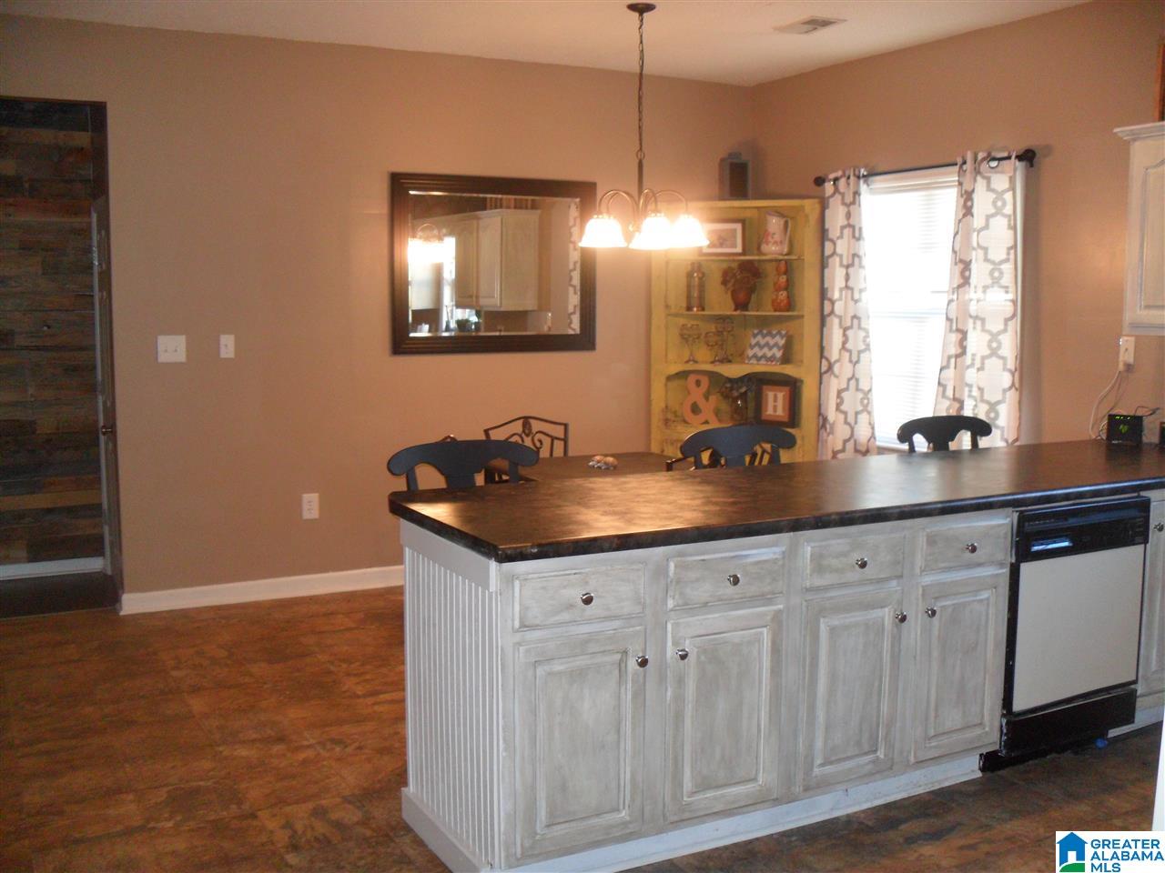 1640 Oliver Road Leeds, AL 35094 - Photo 8 of 24