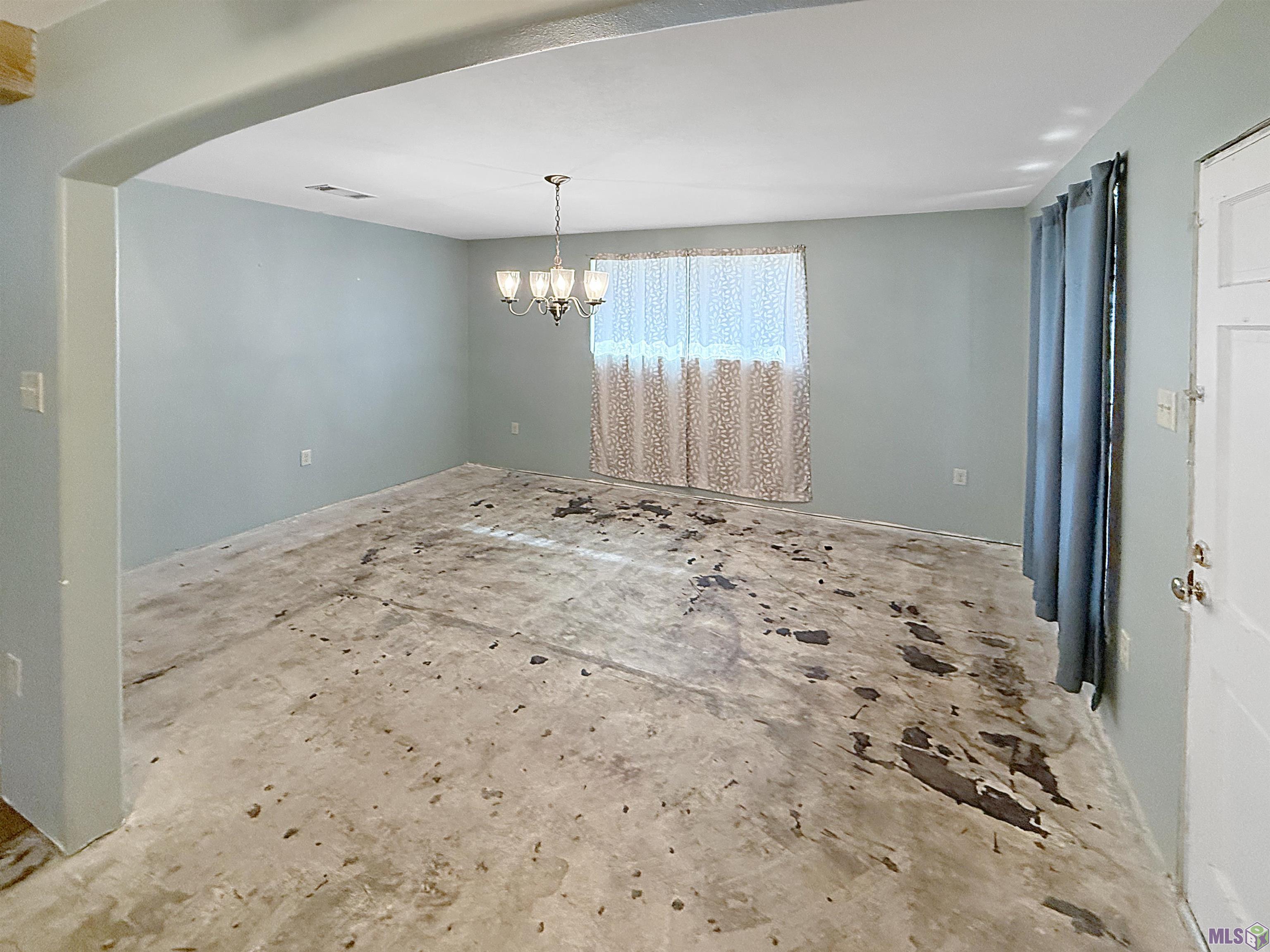 431 Gloria Drive Baton Rouge, LA 70819 - Photo 4 of 11