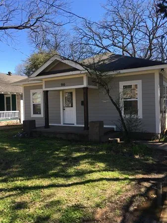 $1,750 | 916 North Austin Street, Unit 1, Denton, TX 76201