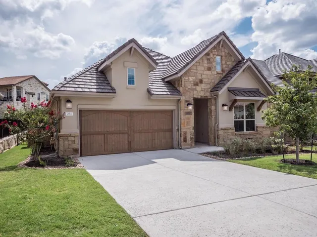 $699,000 | 204 Maxwell Way, Unit 39, Austin, TX 78738