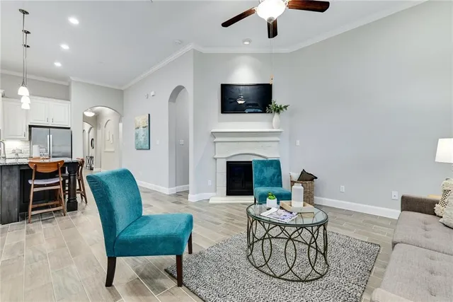 $699,000 | 204 Maxwell Way, Unit 39, Austin, TX 78738