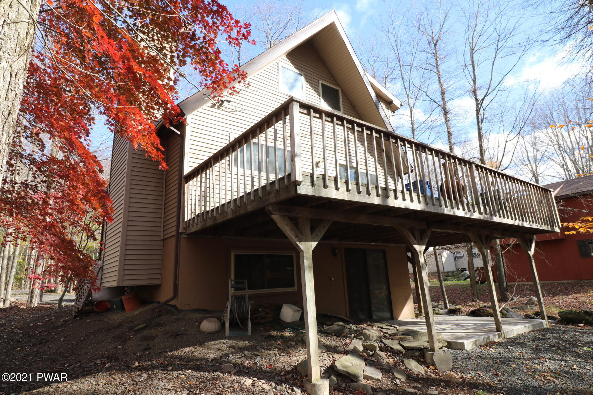 11 Roamingwood Road Lake Ariel, PA 18436 - Photo 2 of 44