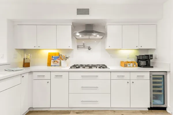 $13,500 | 229 Bonair Street, La Jolla, CA 92037