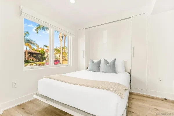 $13,500 | 229 Bonair Street, La Jolla, CA 92037