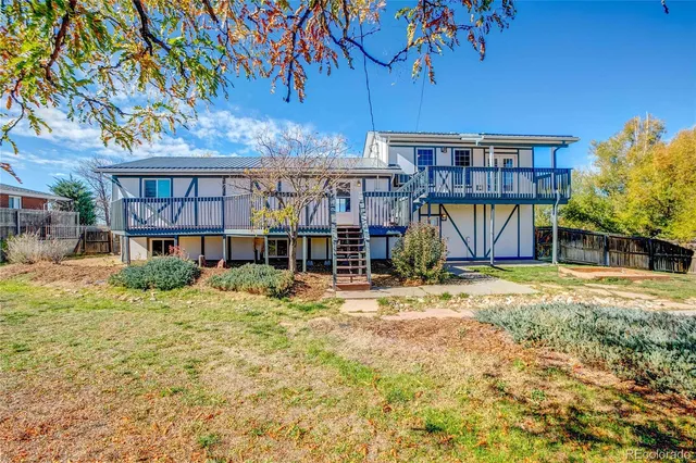 a house view with a garden space