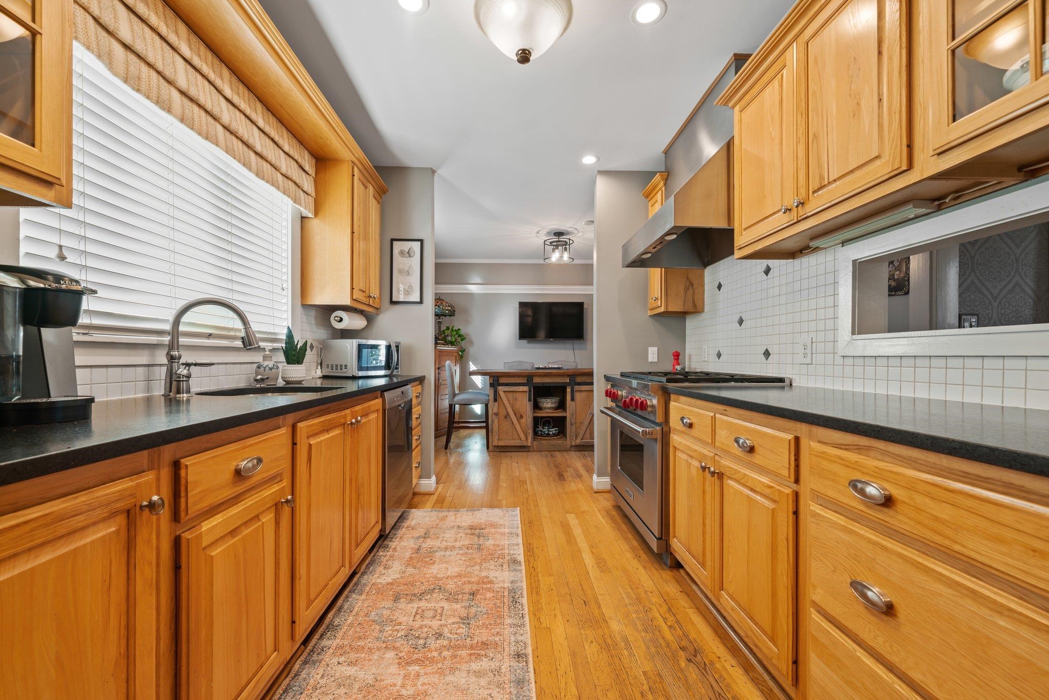 7 West Appleton Street Manchester, NH 03104 - Photo 14 of 40 Gallery Image 14