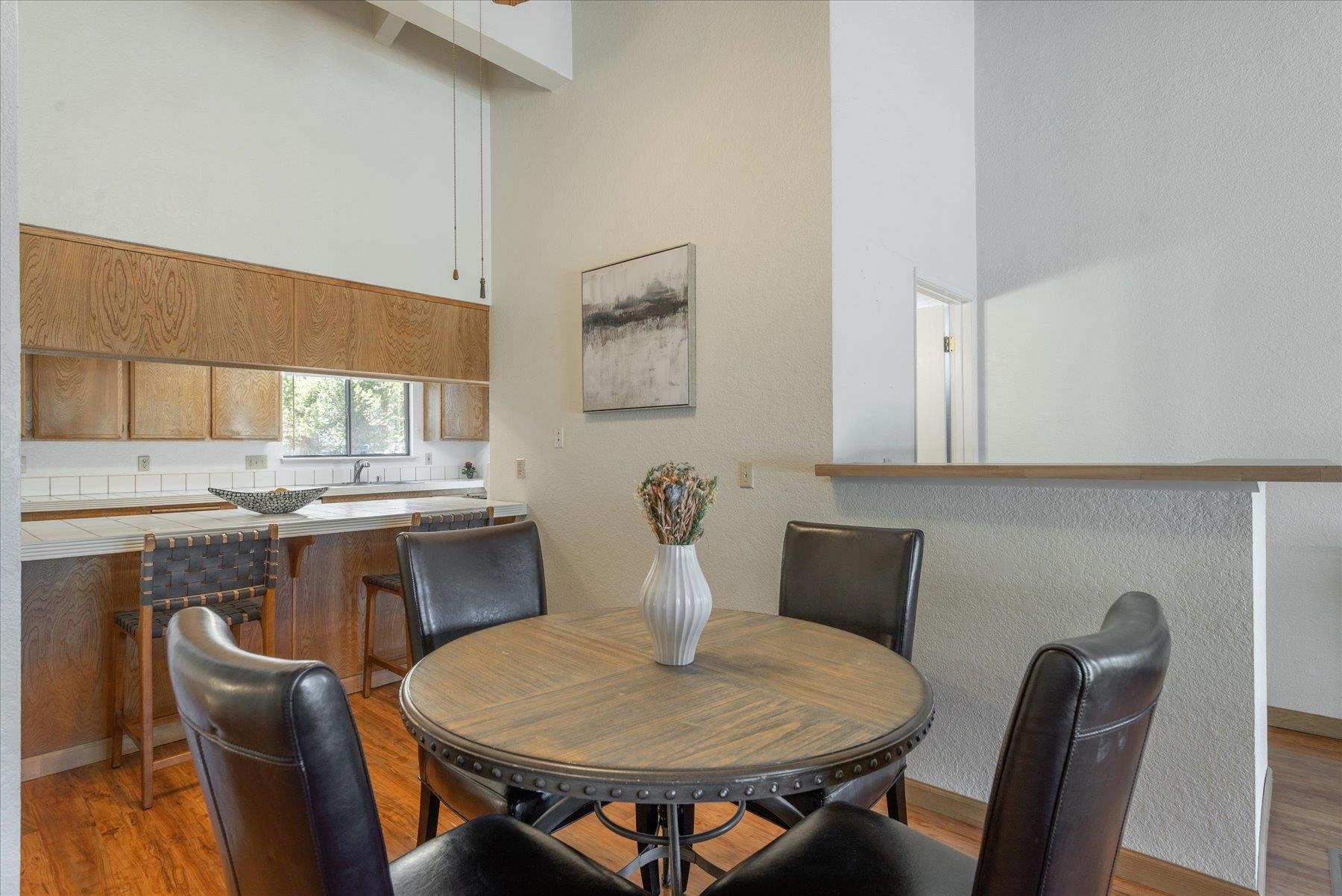 10272 Schaffer Drive Truckee, CA 96161 - Photo 8 of 20 a view of kitchen with breakfast area