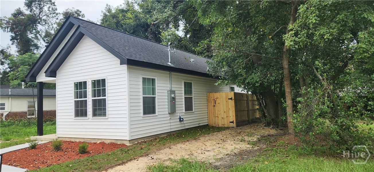 2016 Eppinger Street Savannah, GA 31415 - Photo 2 of 14