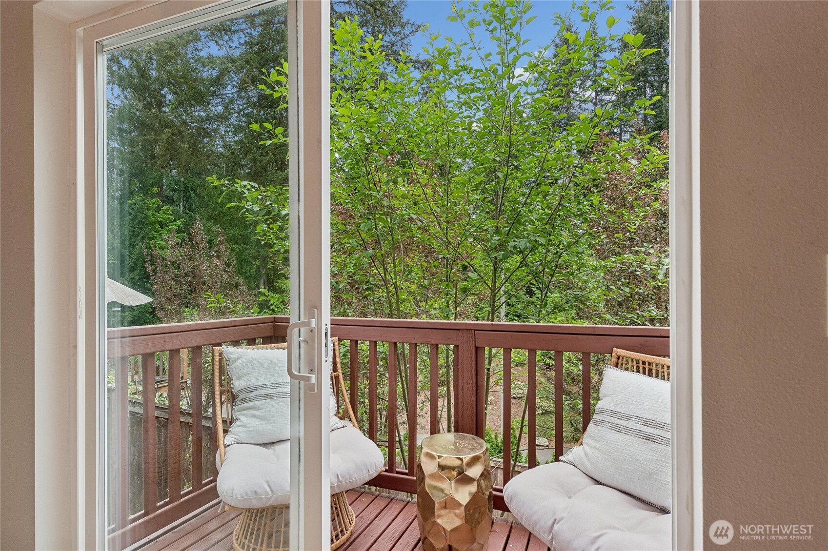 9237 Northeast 173rd Place Bothell, WA 98011 - Photo 10 of 25