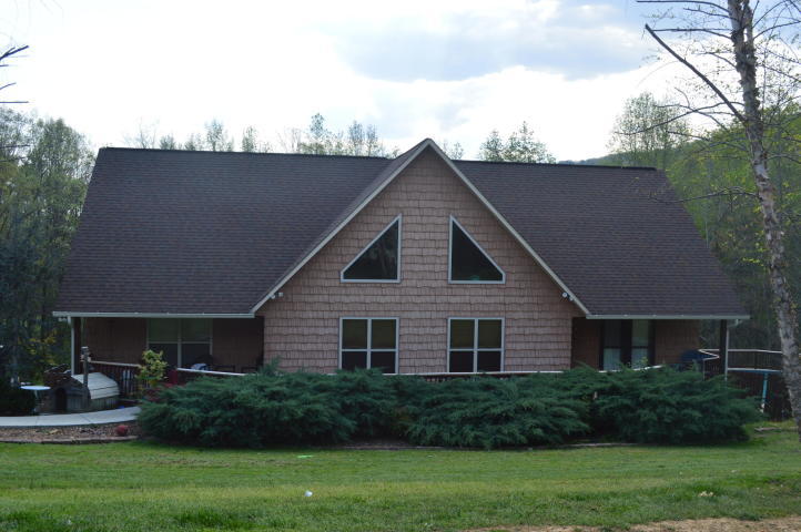 780 Cliffside Road Pikeville, TN 37367 - Photo 2 of 25 house front 2