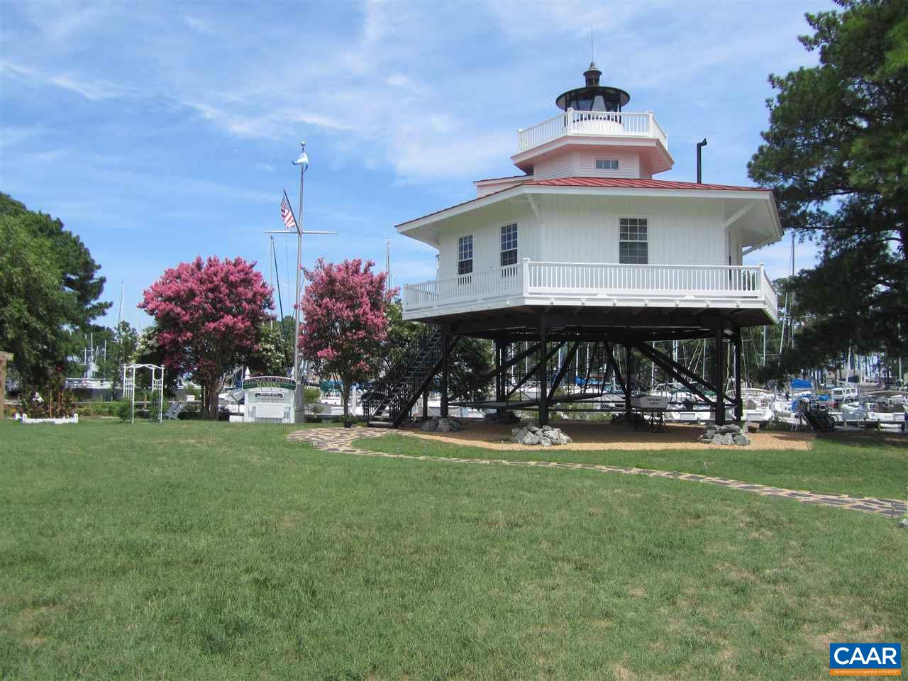4 Gillim Road Deltaville, VA 23043 - Photo 8 of 9 Gallery Image 8