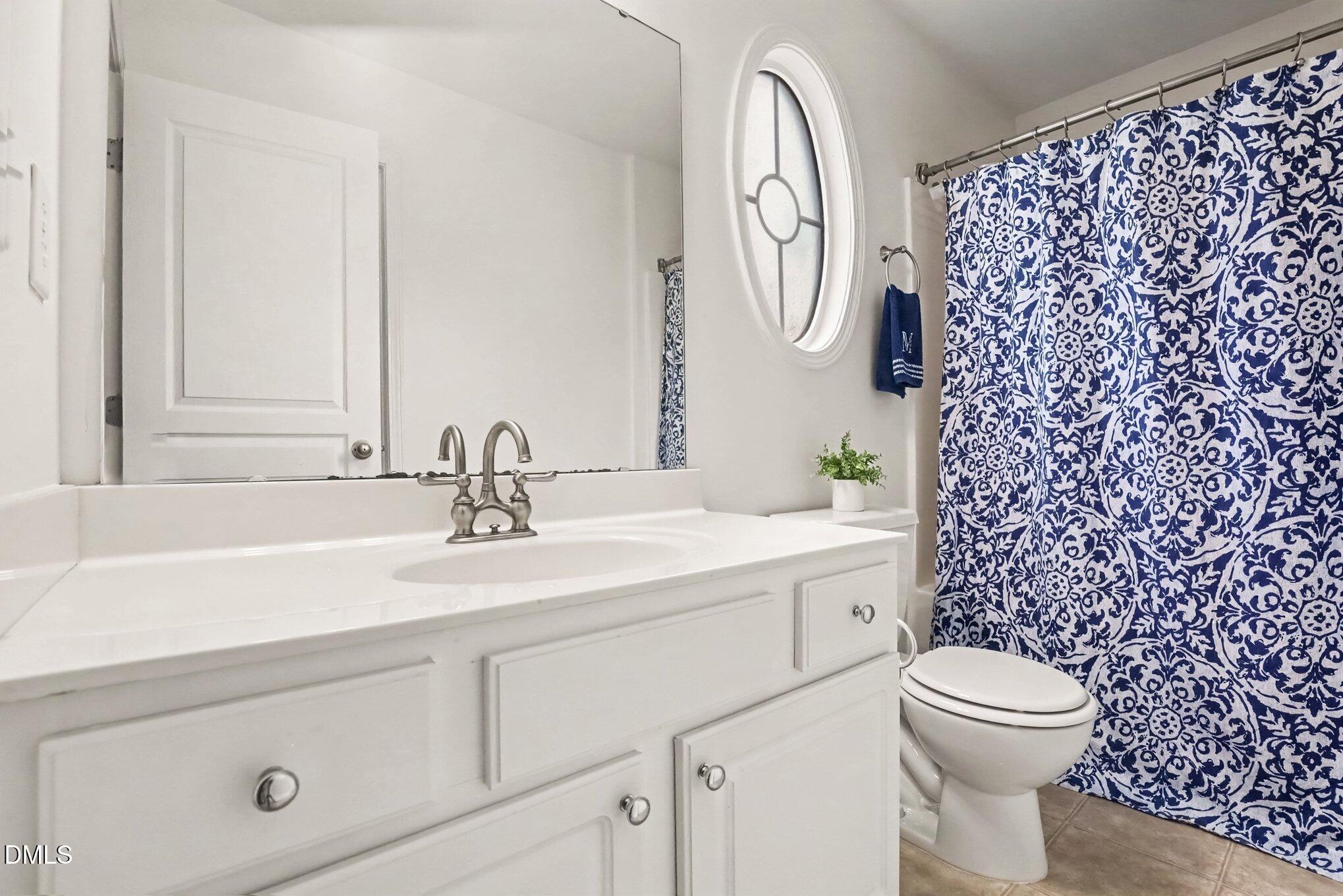 7640 Winners Edge Street Raleigh, NC 27617 - Photo 7 of 10 Primary Bathroom