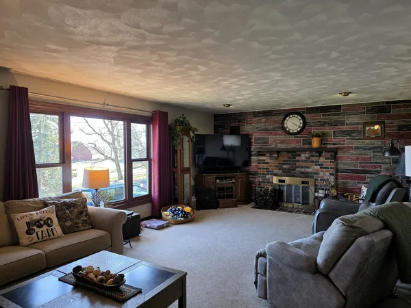 $289,900 | 15510 Lomax Road, Prophetstown, IL 61277