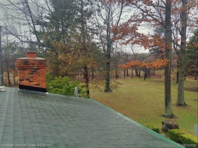 1800 Lone Tree Road Highland, MI 48357 - Photo 28 of 43 View from upper hall window
