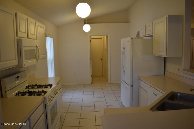 3984 Orion Way Rockledge, FL 32955 - Photo 4 of 14 DSC_0085