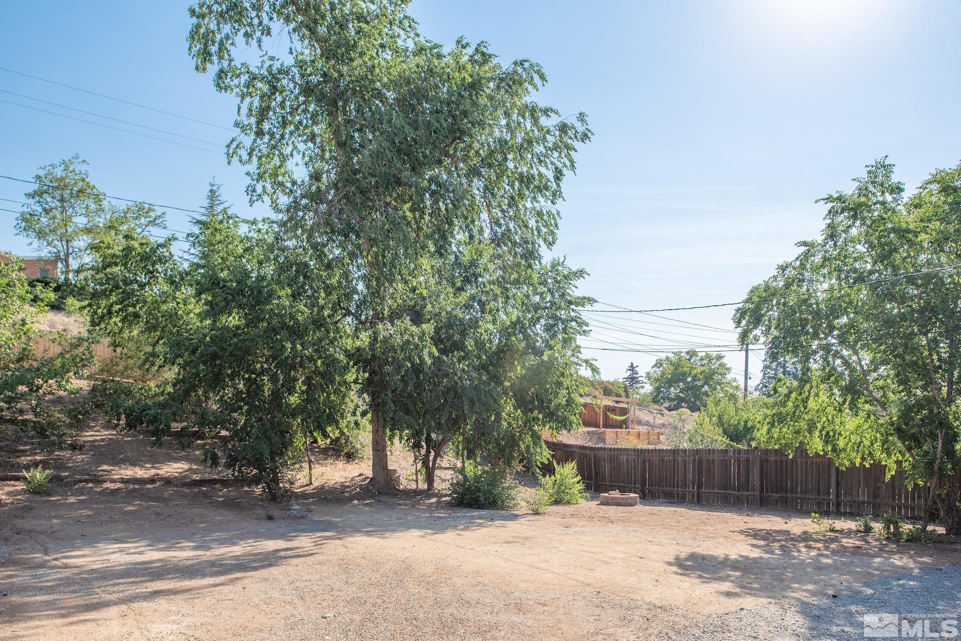 1635 Elmcrest Drive Reno, NV 89503 - Photo 19 of 33 Photo 19