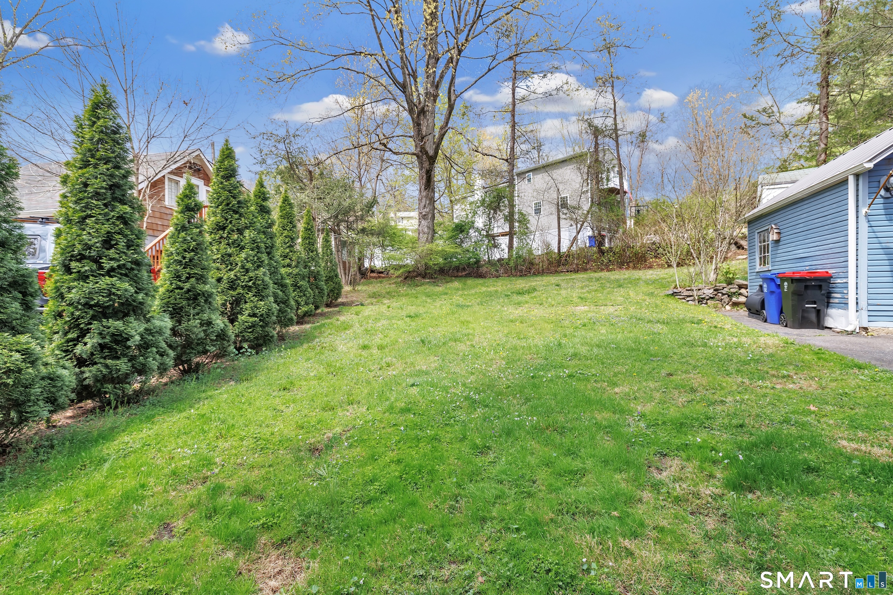 75 Perry Avenue Norwalk, CT 06850 - Photo 33 of 39