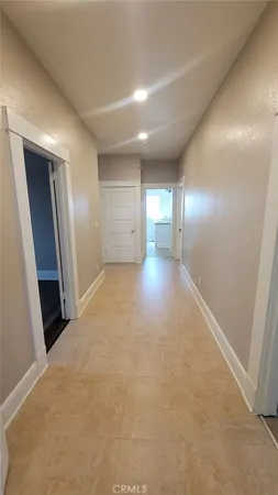 $4,500 | 324 East Walnut Street, Santa Ana, CA 92701