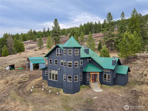 $499,900 | 15 Anfair Lane, Curlew, WA 99118