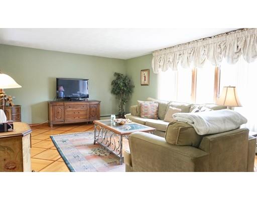 90 Gaffney Road Dedham, MA 02026 - Photo 10 of 30 Gallery Image 10