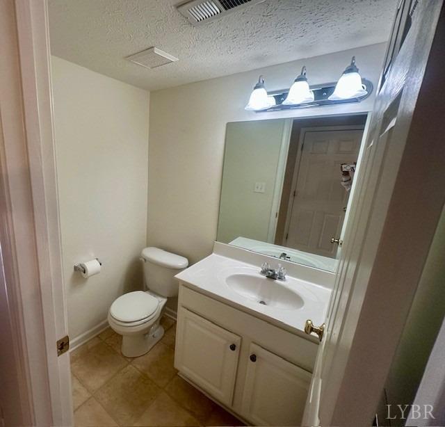 1095 Middle View Drive Forest, VA 24551 - Photo 9 of 25 a bathroom with a sink and a mirror