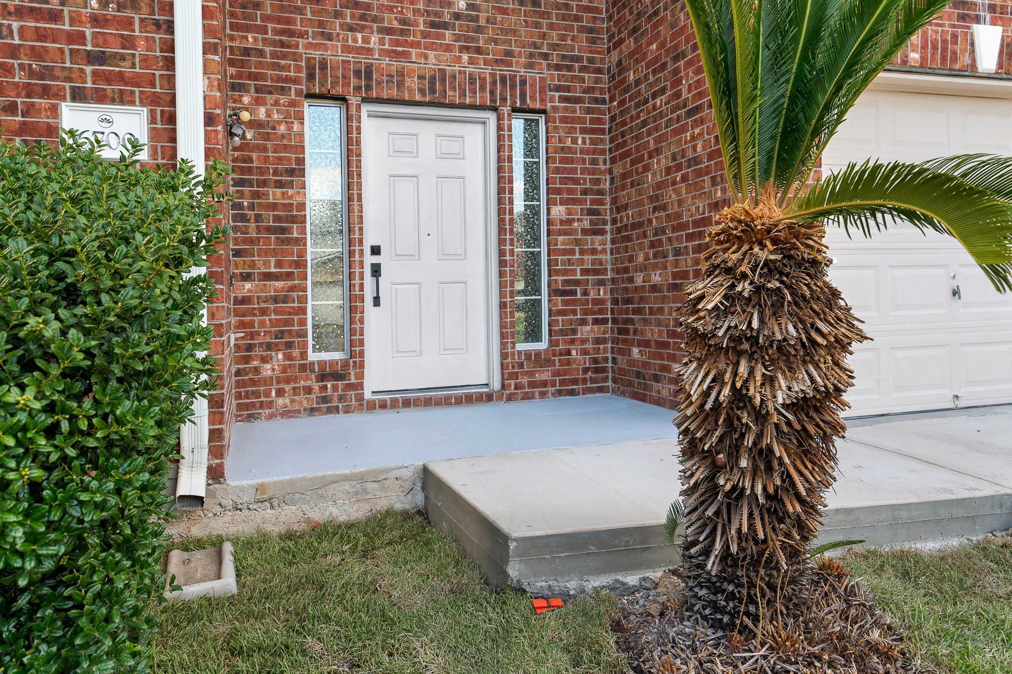 6700 Tulloch Way Austin, TX 78754 - Photo 6 of 39 a front view of a house with a yard