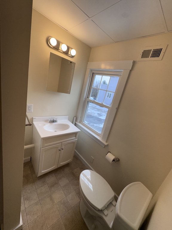 367 Main Street, Unit 1 Wareham, MA 02571 - Photo 7 of 10